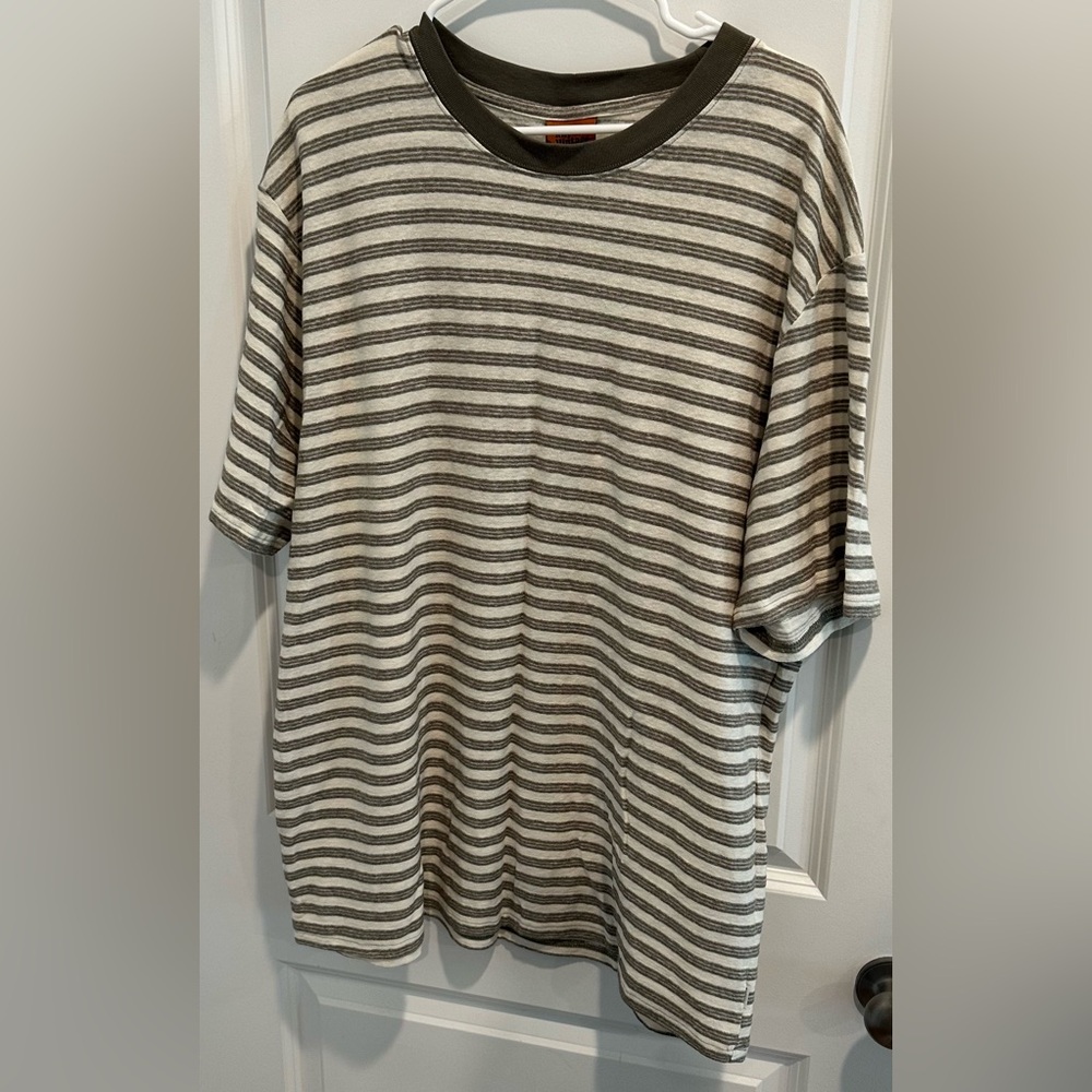Men’s Striped Short Sleeve T-Shirt (NWT)